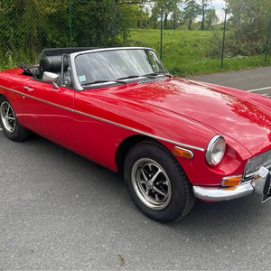 1974 MGB cabriolet rouge overdrive